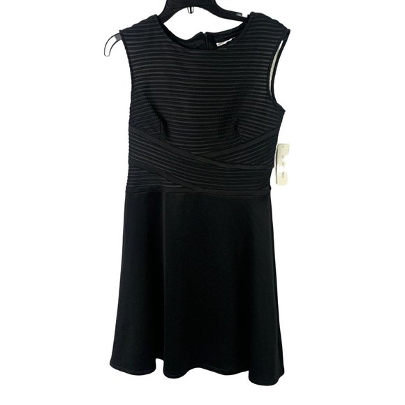 Sandra Darren Dresses & Skirts - Sandra Darren Black Sleeveless Womens Dress Size 8 New $102 Flared Stretchy